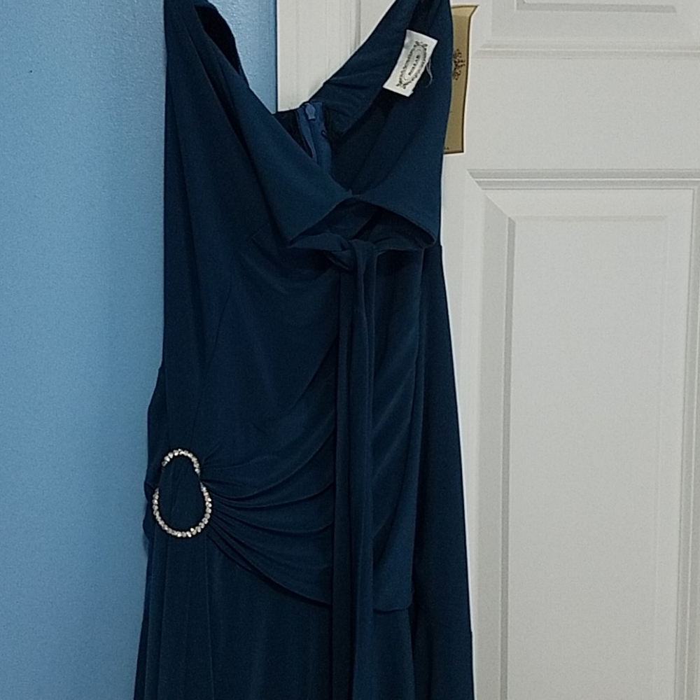 Evening dress color Teal